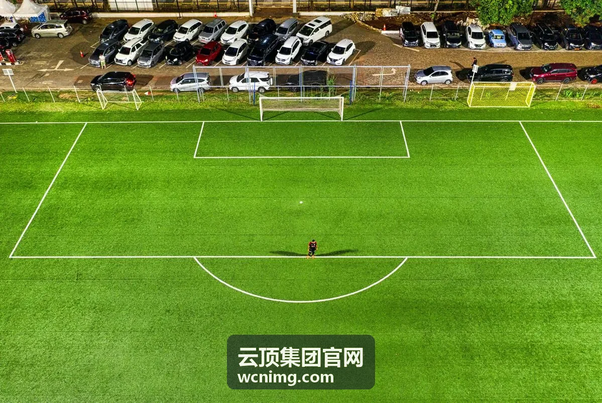 云顶集团山脉背景